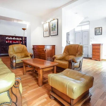 3 Bedroom In *