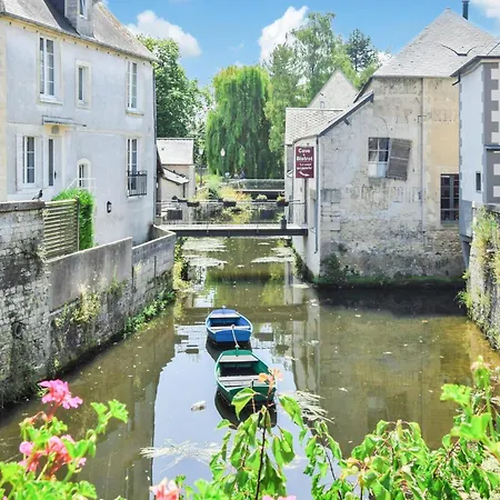 3 Bedroom In * Castillon (Calvados)