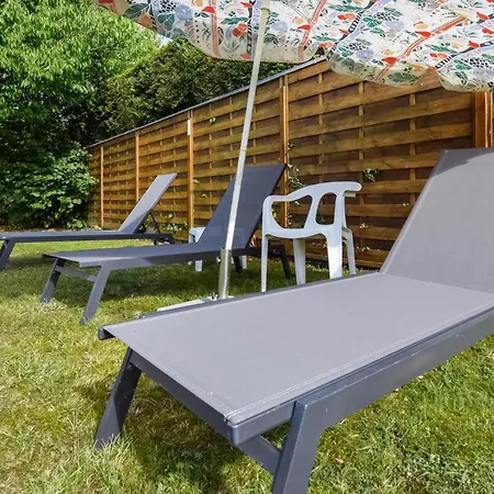 3 Bedroom In Prázdninový dům Castillon (Calvados)